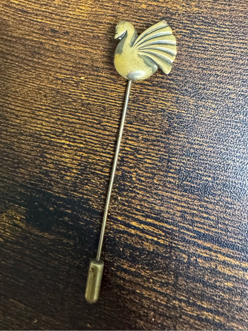 Vintage Gold Tone Swan Stick Hat Pin - Brass Alloy